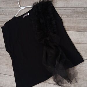 MINT VELVET..TEE WITH SIDE OF TULLE..NEW!!! SIZE MEDIUM